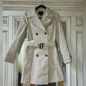 Banana Republic Short Trench Coat
